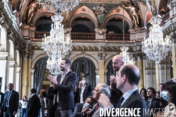 Election d Anne Hidalgo à la mairie de Paris.