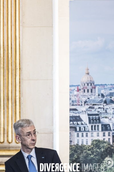 Election d Anne Hidalgo à la mairie de Paris.