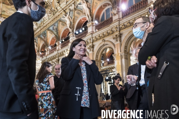 Election d Anne Hidalgo à la mairie de Paris.