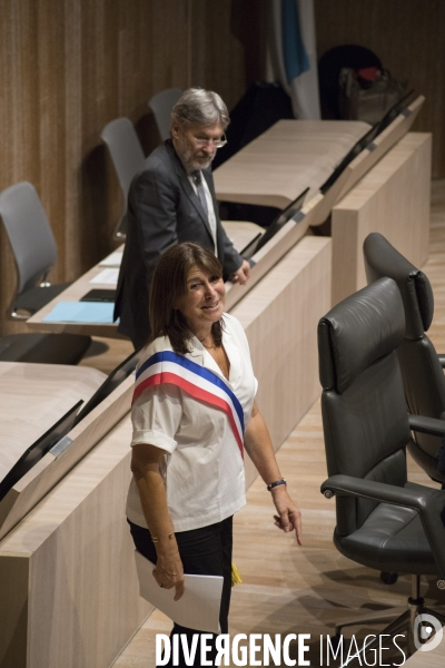 Michèle Rubirola est élue maire de Marseille