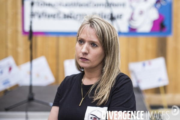 Manifestation des femmes de policiers