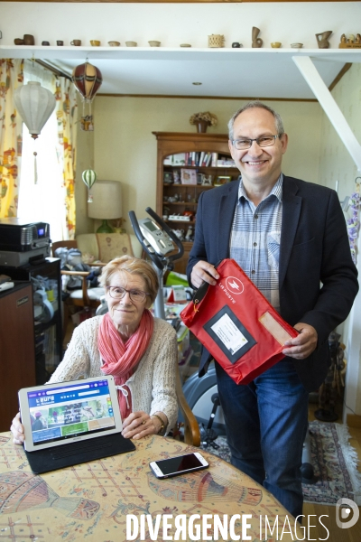 La Poste au petit soin des anciens