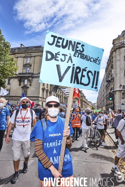 Manifestation des salariés de Nokia à Paris contre l annonce des suppressions d emplois