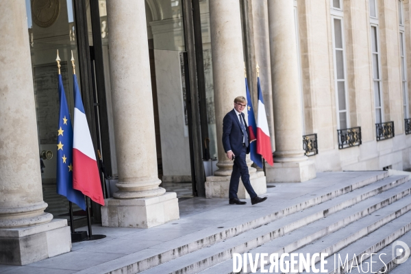 Premier conseil des ministres du gouvernement Castex