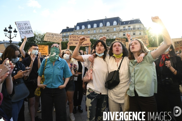 Rassemblement féministes contre le dernier remaniement ministériel avec l arrivée au gouvernement de Gérard Darmanin et Eric Dupont-Moretti. Feminists  protest against the latest cabinet reshuffle with the arrival in government of Gérar