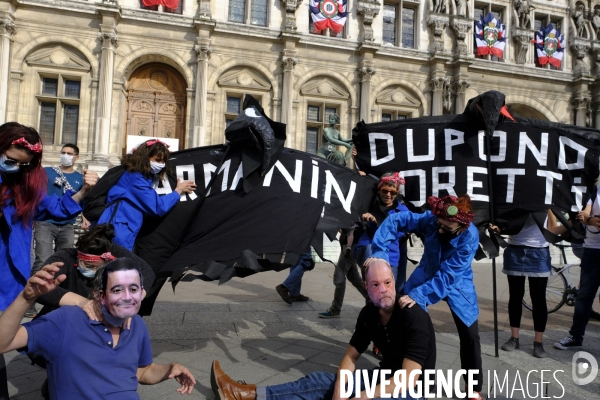 Manifestation Féministe contre la nomination au gouvernement de Gérald Darmanin et Éric Dupond-Moretti Paris. Feminist Protest against the appointment to government of Gerald Darmanin and Eric Dupond-Moretti.