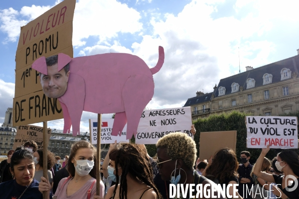 Manifestation Féministe contre la nomination au gouvernement de Gérald Darmanin et Éric Dupond-Moretti Paris. Feminist Protest against the appointment to government of Gerald Darmanin and Eric Dupond-Moretti.