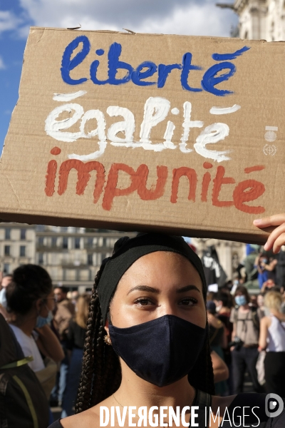 Manifestation Féministe contre la nomination au gouvernement de Gérald Darmanin et Éric Dupond-Moretti Paris. Feminist Protest against the appointment to government of Gerald Darmanin and Eric Dupond-Moretti.