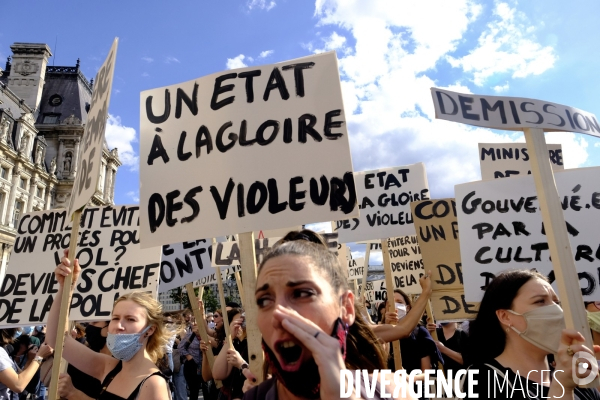 Manifestation Féministe contre la nomination au gouvernement de Gérald Darmanin et ¢ric Dupond-Moretti Paris. Feminist Protest against the appointment to government of Gerald Darmanin and Eric Dupond-Moretti.