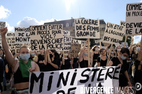 Manifestation Féministe contre la nomination au gouvernement de Gérald Darmanin et Éric Dupond-Moretti Paris. Feminist Protest against the appointment to government of Gerald Darmanin and Eric Dupond-Moretti.