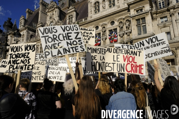 Manifestation Féministe contre la nomination au gouvernement de Gérald Darmanin et ¢ric Dupond-Moretti Paris. Feminist Protest against the appointment to government of Gerald Darmanin and Eric Dupond-Moretti.