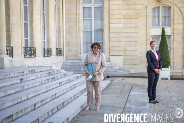 Premier conseil des ministres du gouvernement Castex