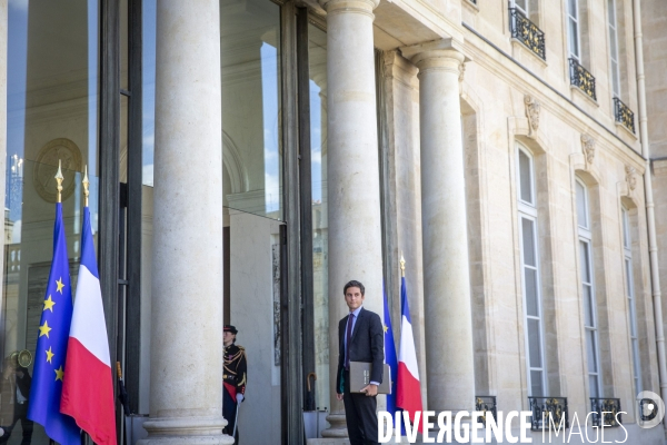 Premier conseil des ministres du gouvernement Castex