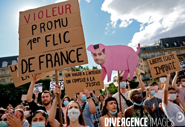 Manifestation féministe contre le gouvernement de la honte