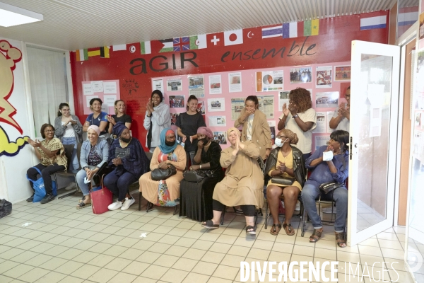 Formation au permis de conduire destinée aux mères de famille à Drancy