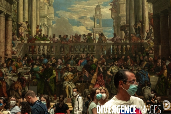 Musée du Louvre. Déconfinement.