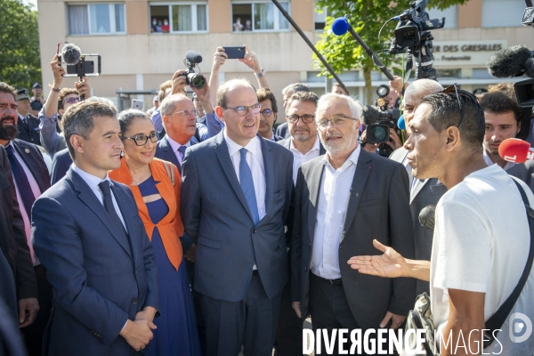 Jean Castex et Gerald Darmanin à Dijon, quartier des Gresilles