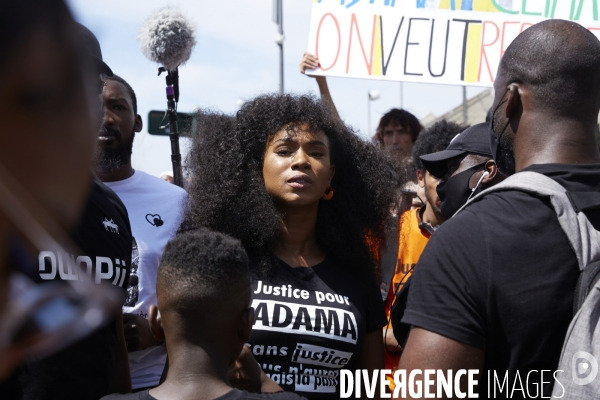 Marche pour Adama Traoré et contre les violences policières à Beaumont-sur-Oise le 18 juillet 2020.