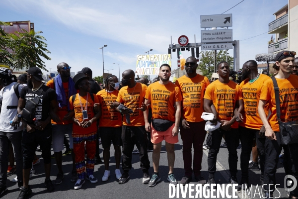 Marche pour Adama Traoré et contre les violences policières à Beaumont-sur-Oise le 18 juillet 2020.