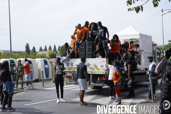 Marche pour Adama Traoré et contre les violences policières à Beaumont-sur-Oise le 18 juillet 2020.