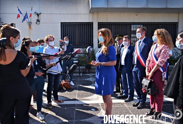 Déplacement de Marlène SCHIAPPA au commissariat de Fontenay sous Bois