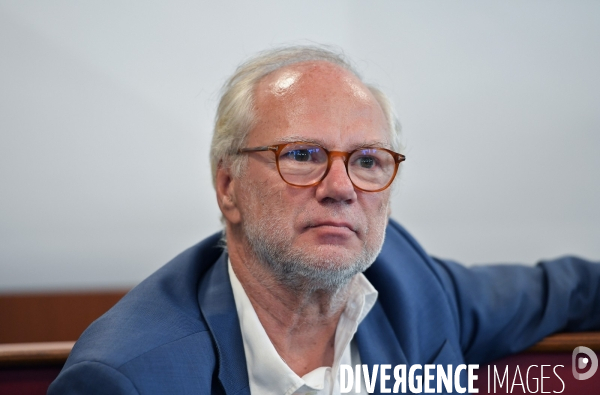 Laurent Joffrin présente son mouvement pour relancer la gauche