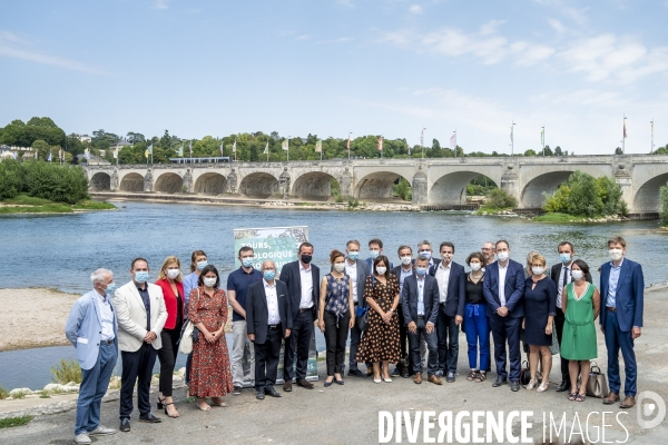 Rencontre entre maires écolos et de gauche à Tours