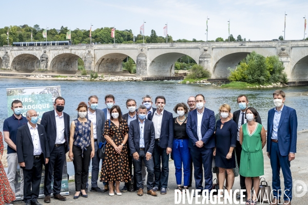 Rencontre entre maires écolos et de gauche à Tours