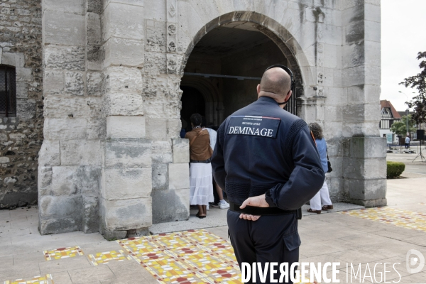 Gérald Darmanin commémore le 4ème anniversaire de l attentat  contre l église de Saint-Etienne-du-Rouvray