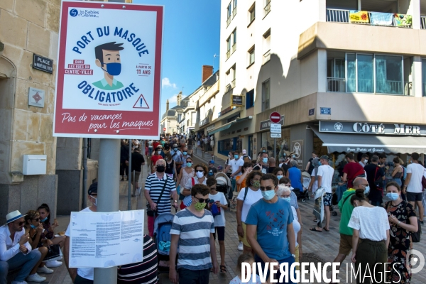 Les Sables d Olonne et le masque