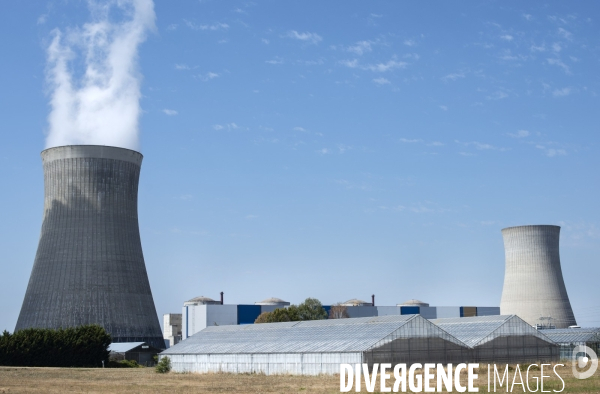 Domaine horticole au pied de la centrale nucléaire de Dampierre en Burly.