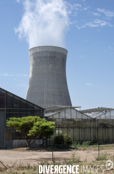 Domaine horticole au pied de la centrale nucléaire de Dampierre en Burly.