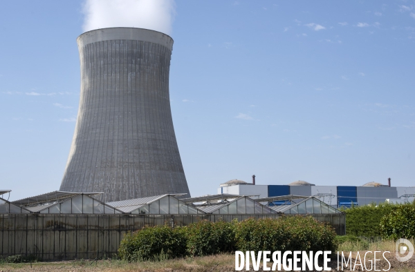 Domaine horticole au pied de la centrale nucléaire de Dampierre en Burly.