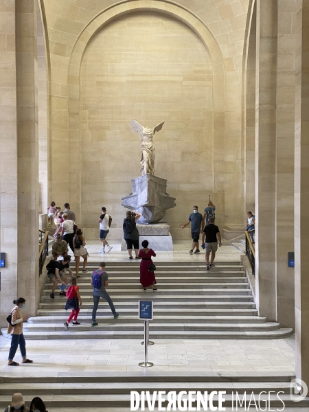 Le Louvre masqué