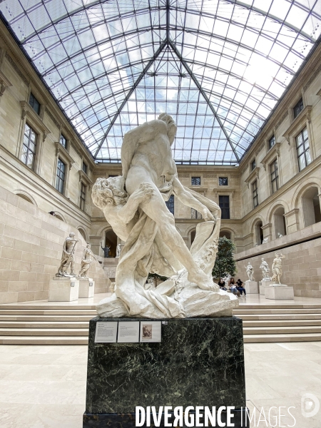 Ambiances au Musée du Louvre et ses alentours