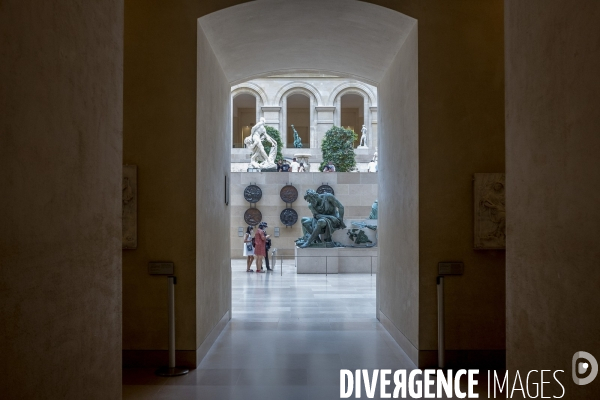 Ambiances au Musée du Louvre et ses alentours