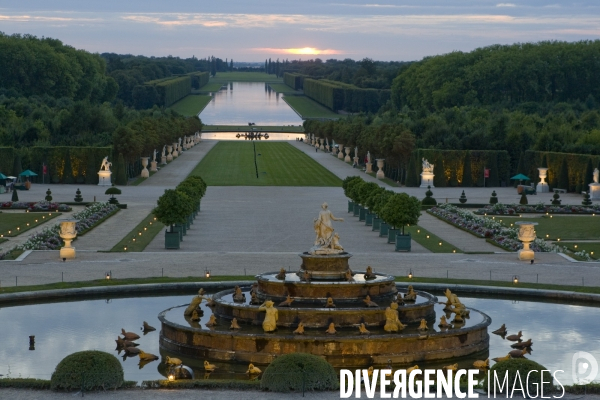 Chateau de versailles/grandes eaux nocturnes