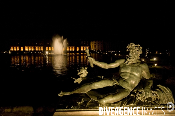 Chateau de versailles/grandes eaux nocturnes