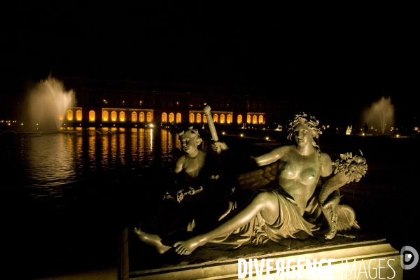 Chateau de versailles/grandes eaux nocturnes