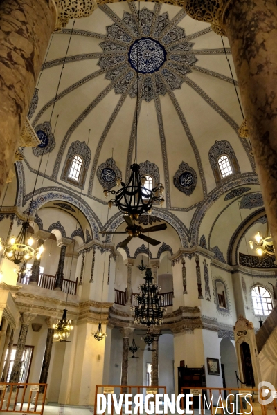 Anciennes ¢glises Byzantines, Assyriennes et Arméniennes, converties en Mosquées en Turquie. Ancient Byzantine, Assyrian and Armenian, Churches converted into Mosques in Turkey.