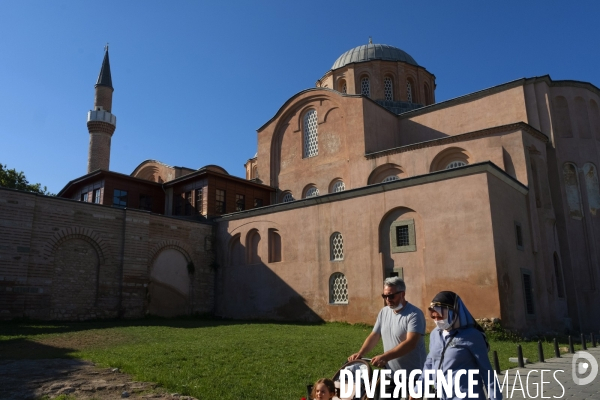 Anciennes Églises Byzantines, Assyriennes et Arméniennes, converties en Mosquées en Turquie. Ancient Byzantine, Assyrian and Armenian, Churches converted into Mosques in Turkey.