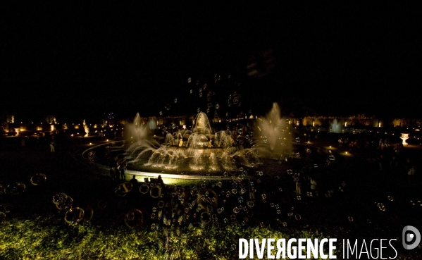 Chateau de versailles/grandes eaux nocturnes