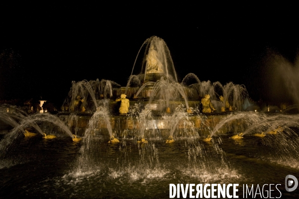 Chateau de versailles/grandes eaux nocturnes