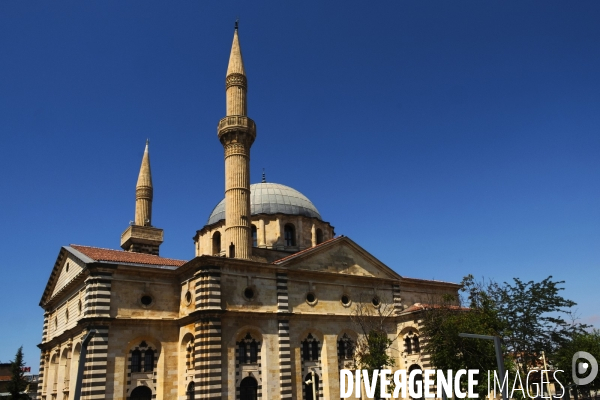 Anciennes Églises Byzantines, Assyriennes et Arméniennes, converties en Mosquées en Turquie. Ancient Byzantine, Assyrian and Armenian, Churches converted into Mosques in Turkey.
