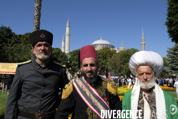 Sainte Sophie, Hagia Sophia, Ayasofya, ¢glise converti en mosquée à Istanbul. Hagia Sophia, Sainte Sophie, Ayasofya, Church converted into Mosque in Istanbul.