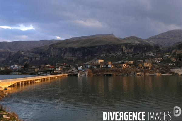 Le nouveau visage de Hasankeyf.  The New Face of Hasankeyf.