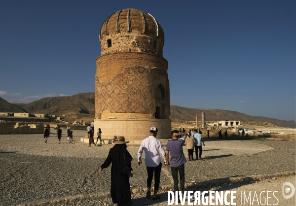 Le nouveau visage de Hasankeyf.  The New Face of Hasankeyf.