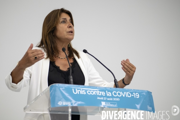 Conférence de presse sur l épidémie de Covid-19 à Marseille