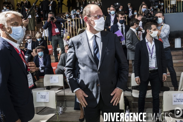 Jean Castex à l universite d été du MEDEF.