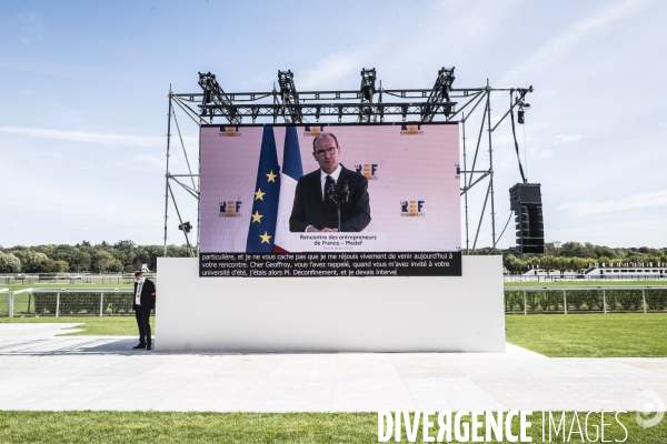 Jean Castex à l universite d été du MEDEF.